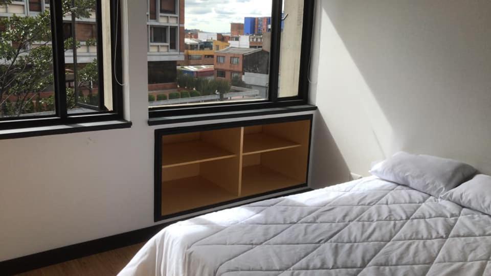 Hostal - Hotel - Apartaestudios Amoblados Chapinero Las Mandarinas - Coworking Bogotá Dış mekan fotoğraf