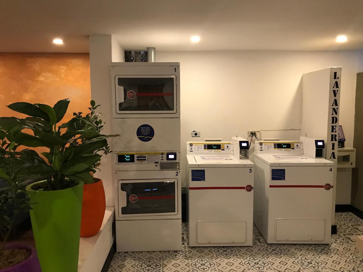 Hostal - Hotel - Apartaestudios Amoblados Chapinero Las Mandarinas - Coworking Bogotá Dış mekan fotoğraf